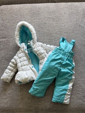 Hawke & Co Turquoise and White Fleece Lined Jacket